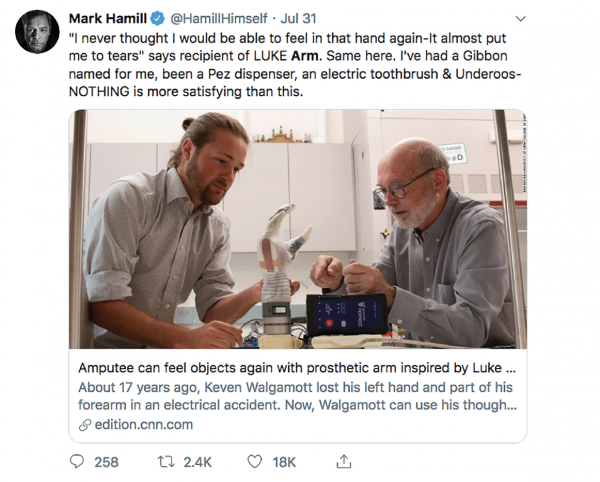 Mark Hamill Tweet about Luke Arm