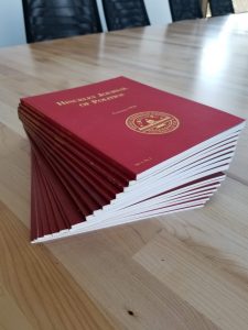 Hinckley Journal Of Politics Vol 21 Theu