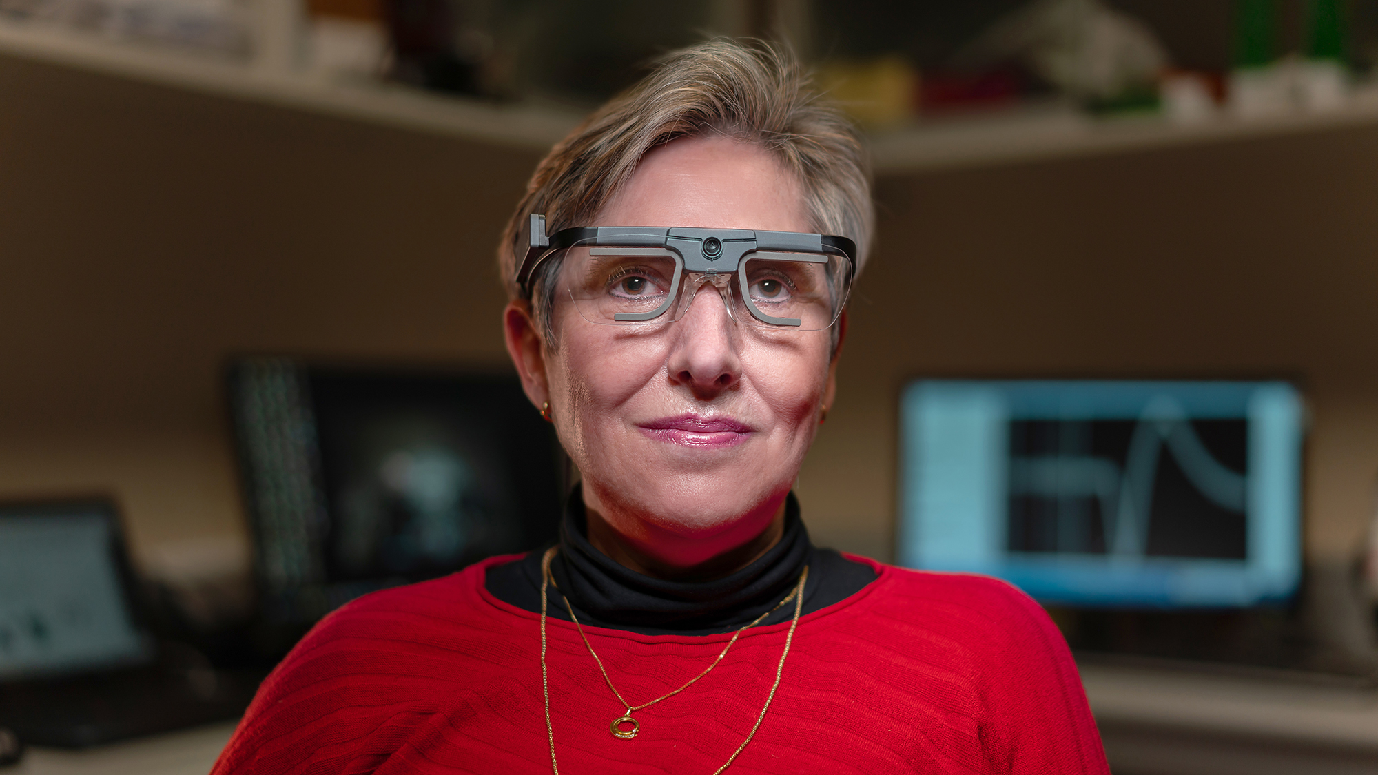 brain-implant-enables-blind-woman-to-see-simple-shapes-theu