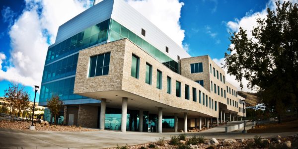 U sets up groundbreaking nanofab network to jumpstart semiconductor industry