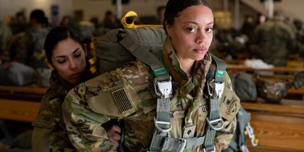 Women veterans weathered pandemic lockdowns better than men