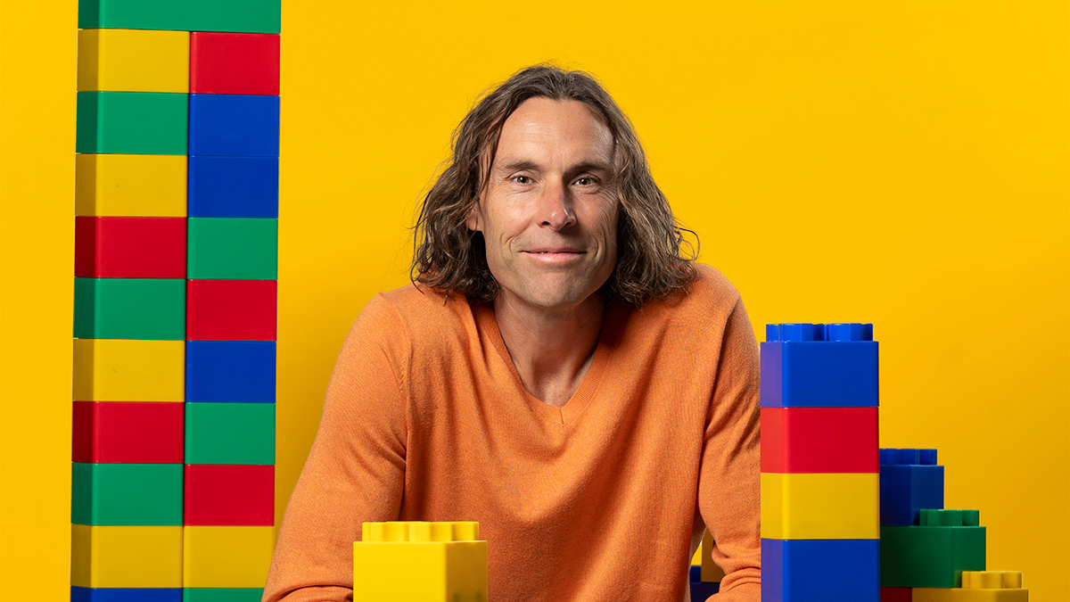 Deconstructing LEGOs